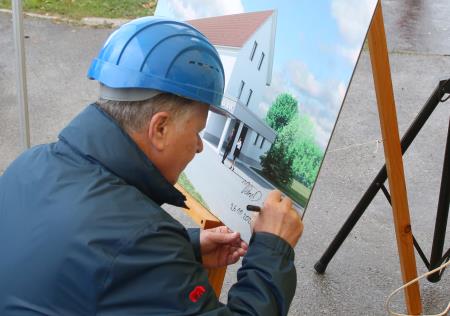 TEMELJNI KAMEN DOMA ZAŠČITE IN REŠEVANJA Z MEDGENERACIJSKIM CENTROM RAKEK 36 FOTO LJUBO VUKELIČ